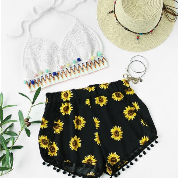 Pants - Sunflower 🌻 Print Shorts